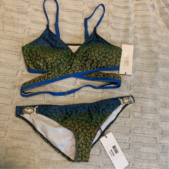 Just Bones Boardwear Other - NWT Wrap Around Bikini